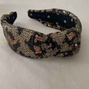 NWOT lele Sadoughi leopard sequined knitted headband